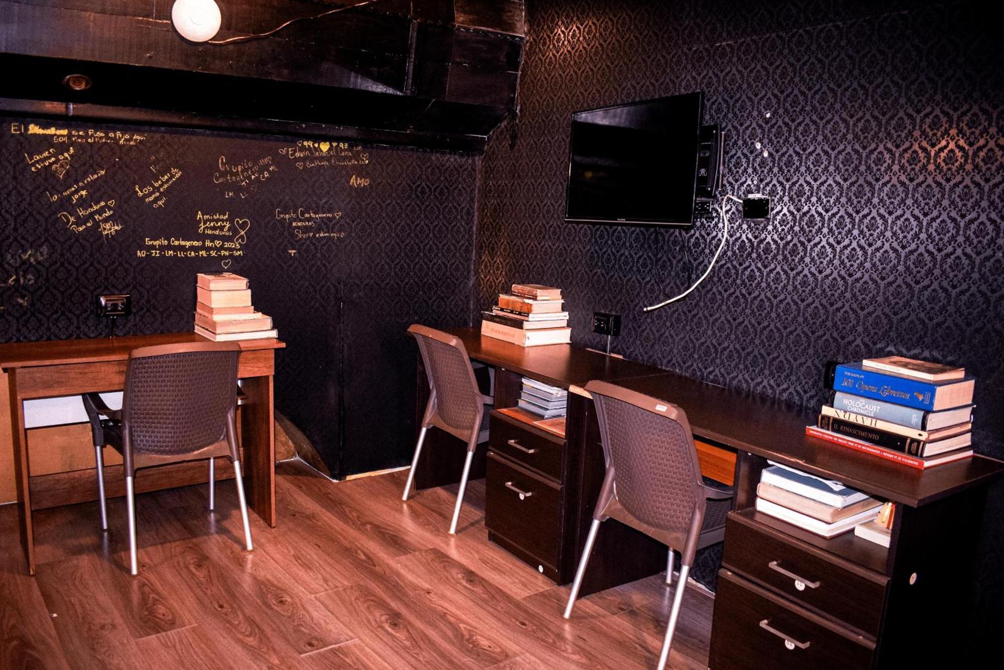 The Clock Hostel & Suites Cartagena Εξωτερικό φωτογραφία