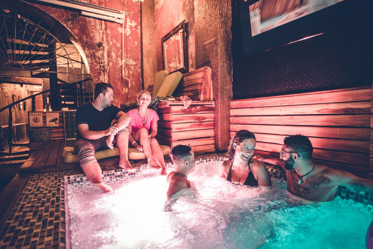 The Clock Hostel & Suites Cartagena Εξωτερικό φωτογραφία