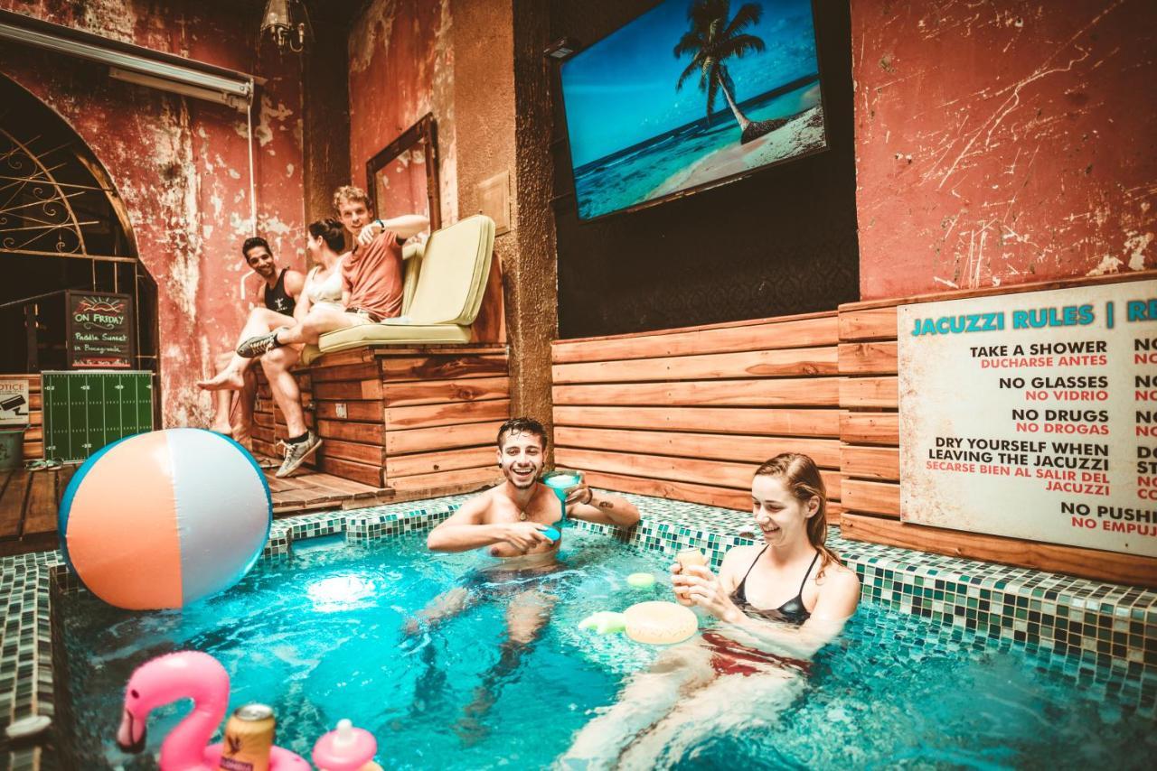 The Clock Hostel & Suites Cartagena Εξωτερικό φωτογραφία